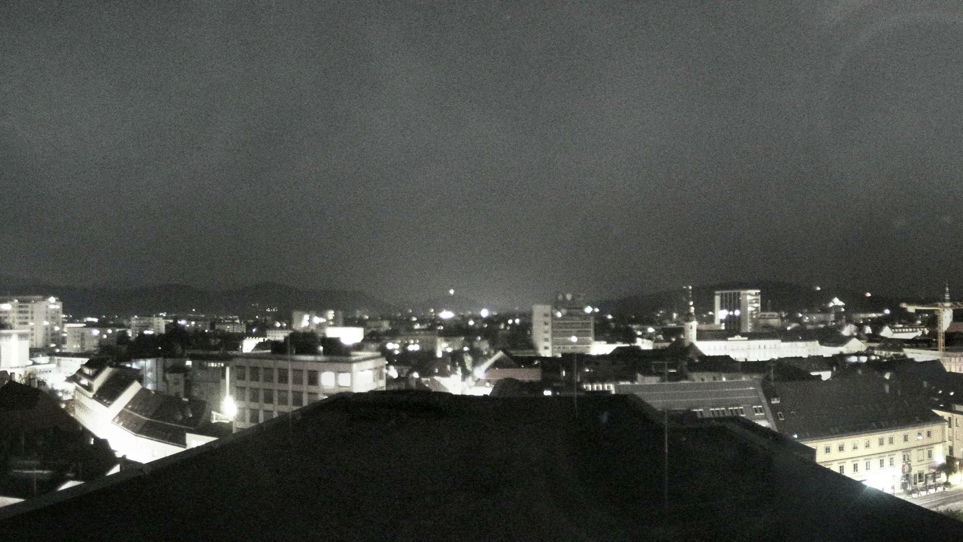 Traffic Cam Innere Stadt: Panoramakamera - Klagenfurt am Wörthersee - Domplatz