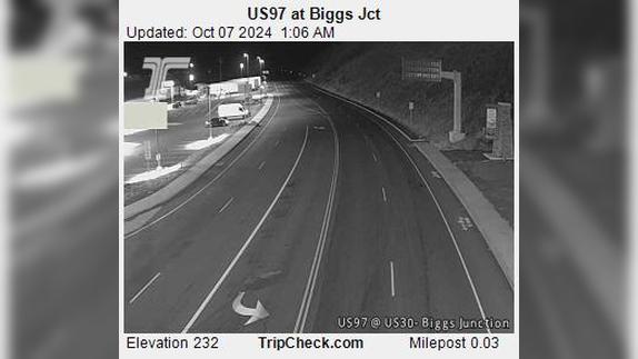 Traffic Cam Wasco: US97 at Biggs Jct