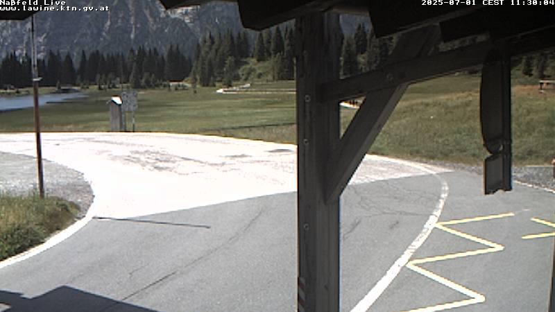 Traffic Cam Hermagor-Pressegger See: B 90 Nassfeldstraße - Nassfeldpass, Blickrichtung: Italien