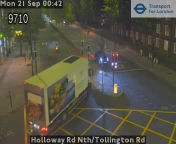 Traffic Cam North Cheam: Holloway Rd Nth/Tollington Rd