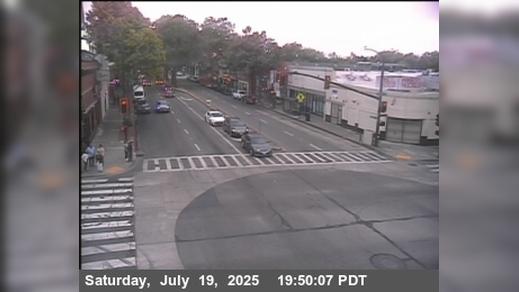 Traffic Cam West Berkeley › North: T253S -- SR-123 : University Avenue - Looking South