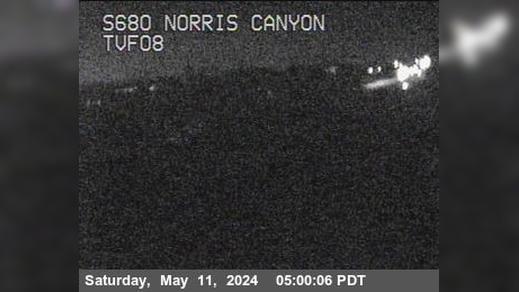 Traffic Cam San Ramon › South: TVF08 -- I-680 : Just South Of Norris Canyon Road