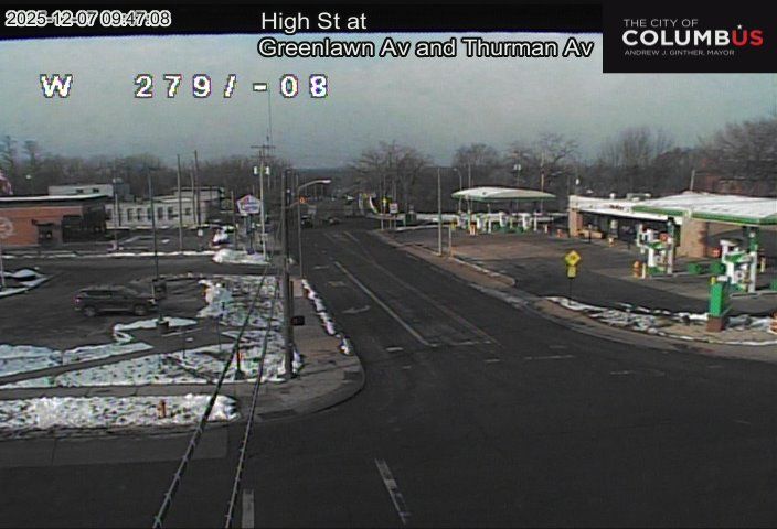 Traffic Cam Merion Village: City of Columbus) Greenlawn Ave at High St