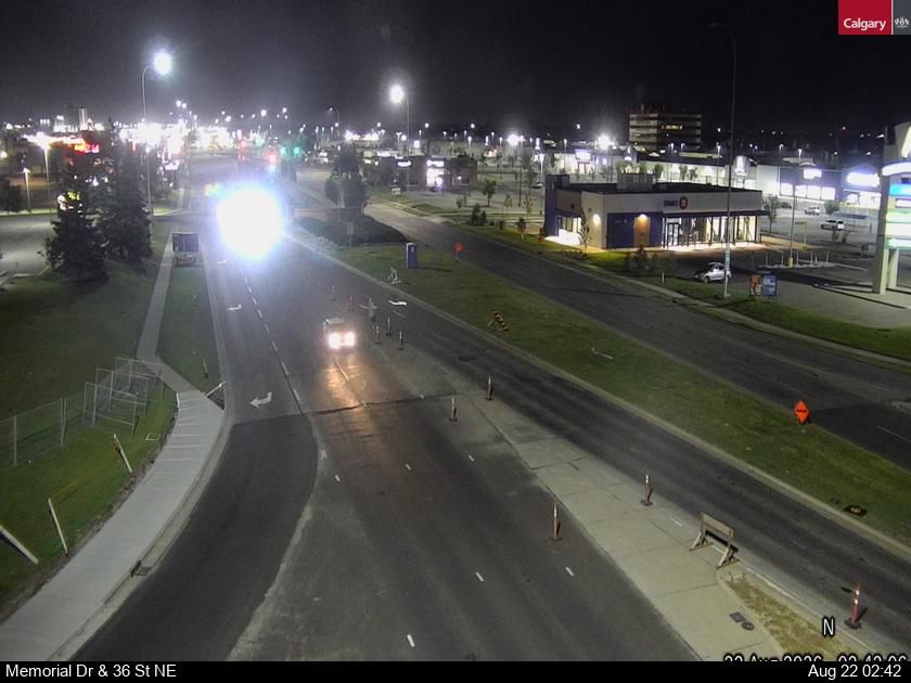 Traffic Cam Franklin: Memorial Drive - 36 Street SE