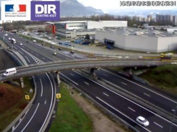Traffic Cam Echirolles: Rondeau A480 PR7+384