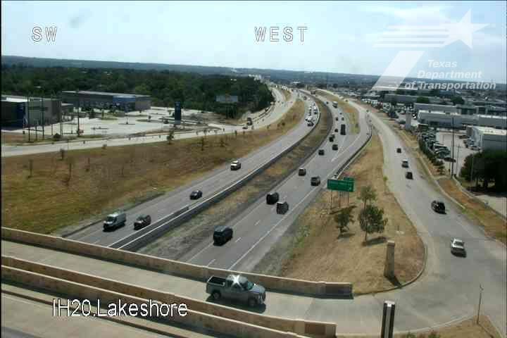 Traffic Cam Hudson Oaks › East: I-20 @ Lakeshore