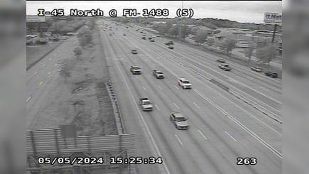 Traffic Cam The Dominion at Woodlands › South: I-45 North @ FM 1488 (S)
