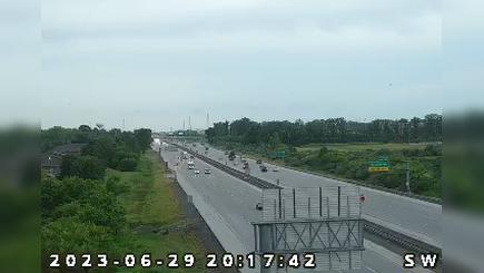 Traffic Cam Indianapolis: I-65: 1-065-101-8-1 STOP 11 RD