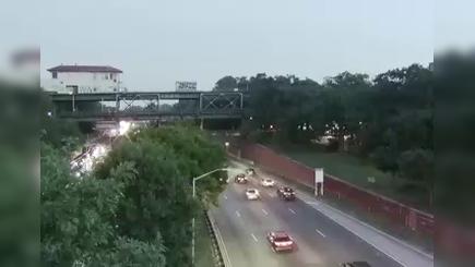 Traffic Cam New York › East: 907M at Roosevelt Avenue