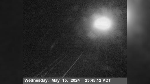 Traffic Cam Crescent City › South: US-101 : South Of Cushing Creek - Looking North (C018)