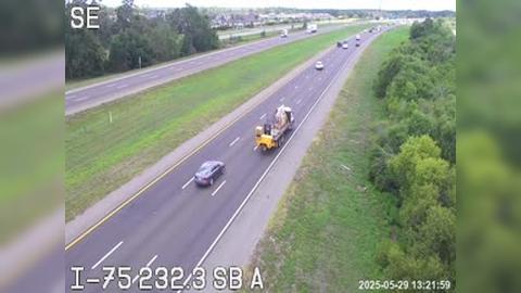 Traffic Cam Manatee: I-75 232.3 SB