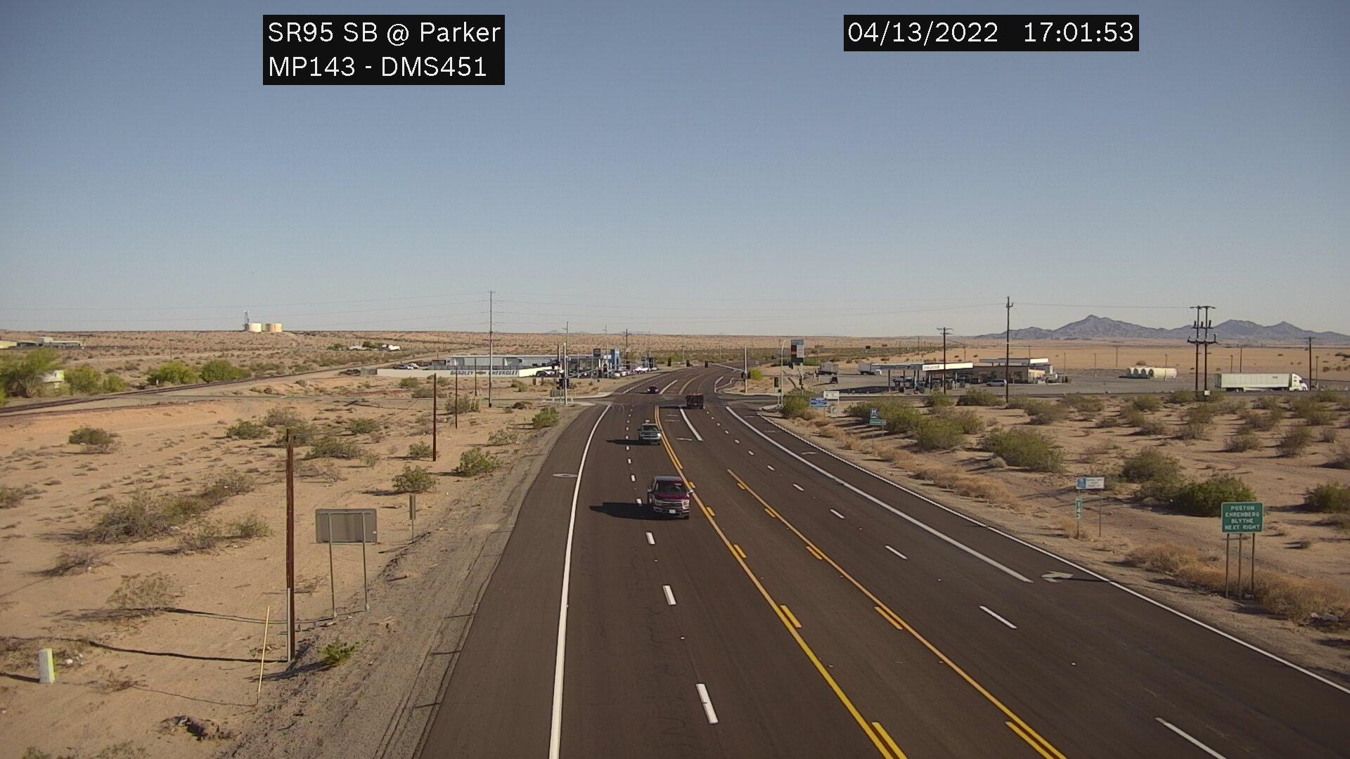 Traffic Cam Earp › South: SR-95 SB 143.00 @Parker