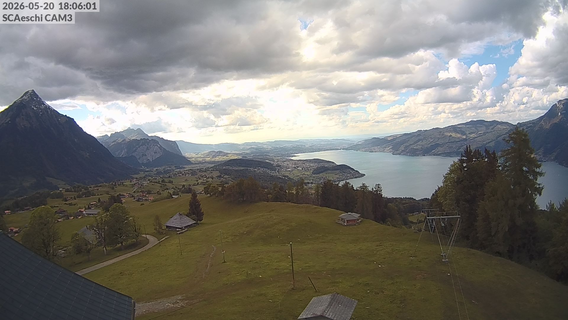 Aeschi bei Spiez: Aeschiried: Skihütte Aeschiried - Skilift Aeschiallmend Ag - Thunersee