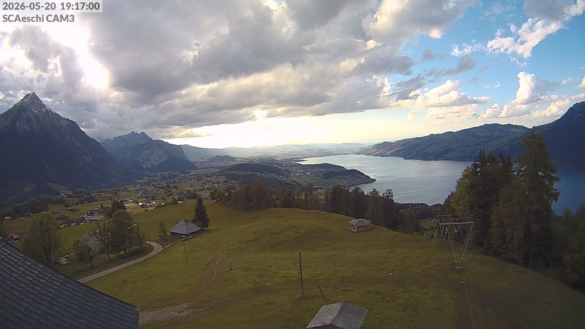 Aeschi bei Spiez: Aeschiried: Skihütte Aeschiried - Skilift Aeschiallmend Ag - Thunersee