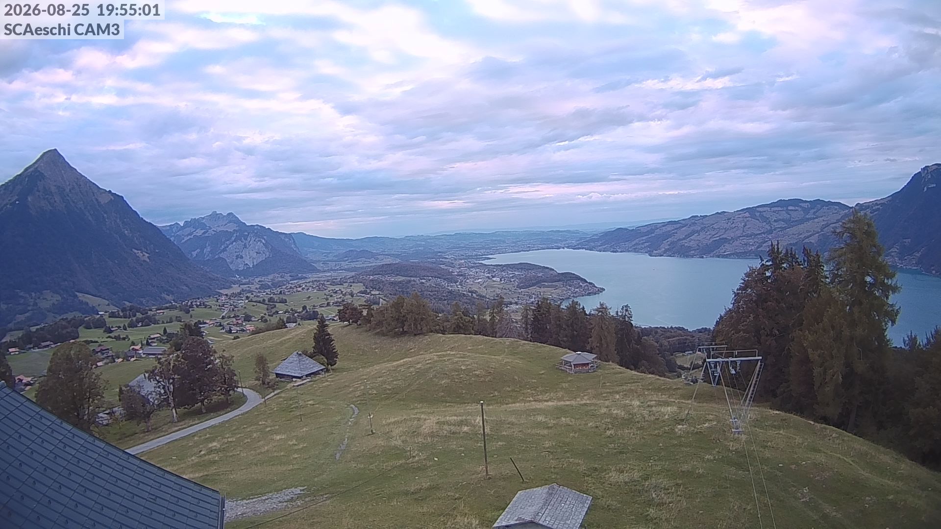 Aeschi bei Spiez: Aeschiried: Skihütte Aeschiried - Skilift Aeschiallmend Ag - Thunersee