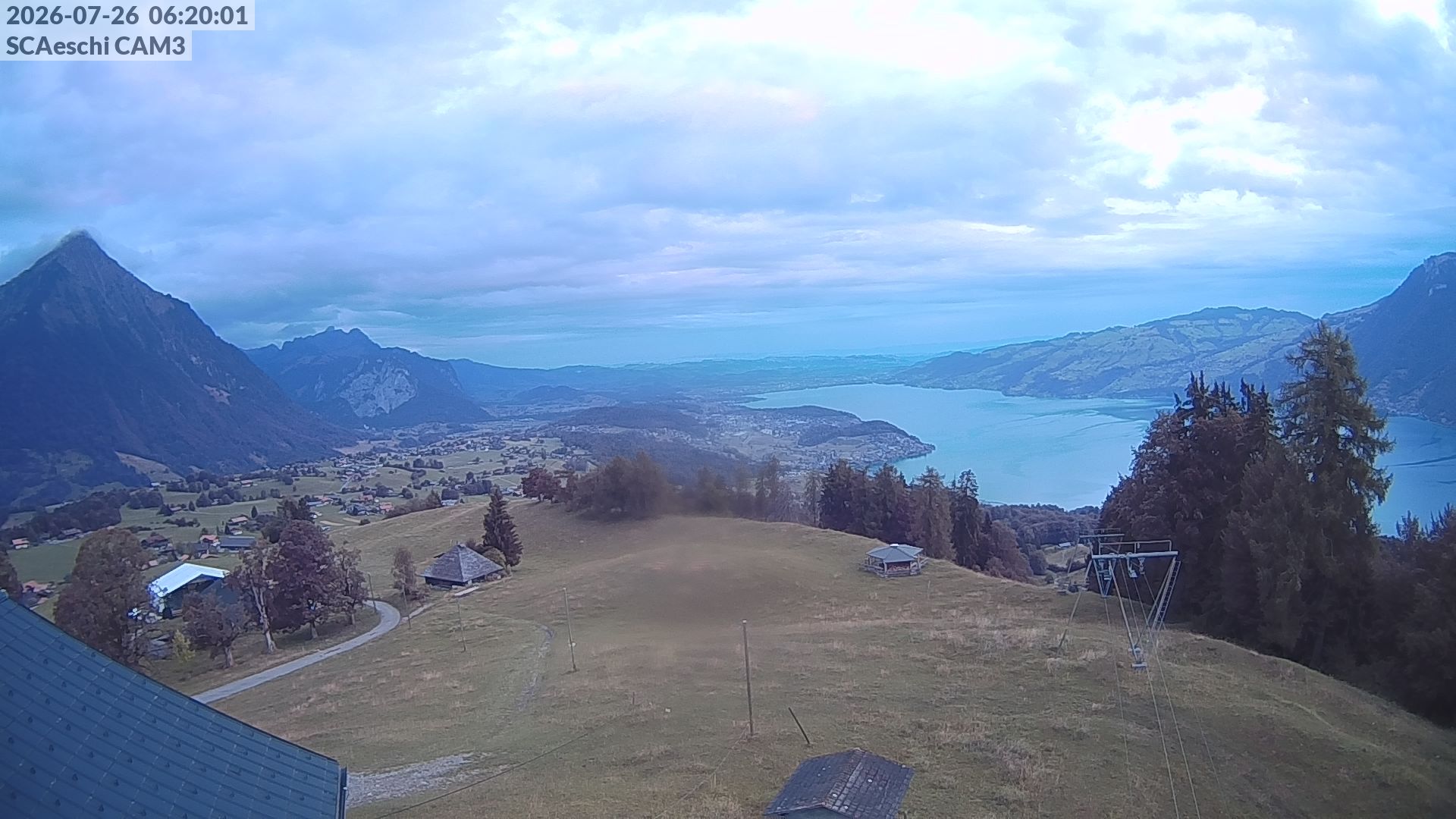 Aeschi bei Spiez: Aeschiried: Skihütte Aeschiried - Skilift Aeschiallmend Ag - Thunersee