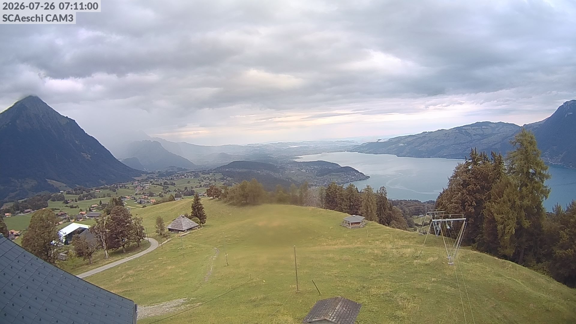 Aeschi bei Spiez: Aeschiried: Skihütte Aeschiried - Skilift Aeschiallmend Ag - Thunersee