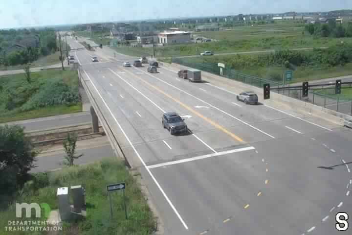 Traffic Cam Chaska: US 212: T.H.212 WB @ Jonathan Carver Pkwy