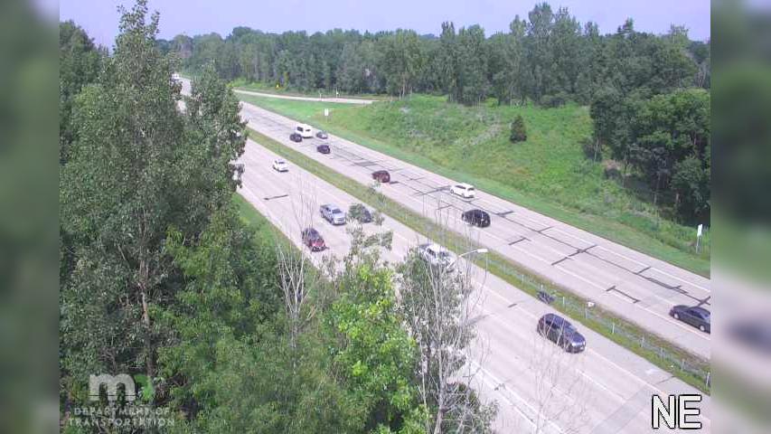Traffic Cam Apple Valley: MN 77: T.H.77 SB @ 127th St