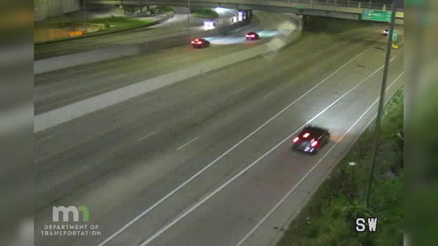 Traffic Cam Stevens Square - Loring Heights: I-35W: I-94 WB E of Portland Ave