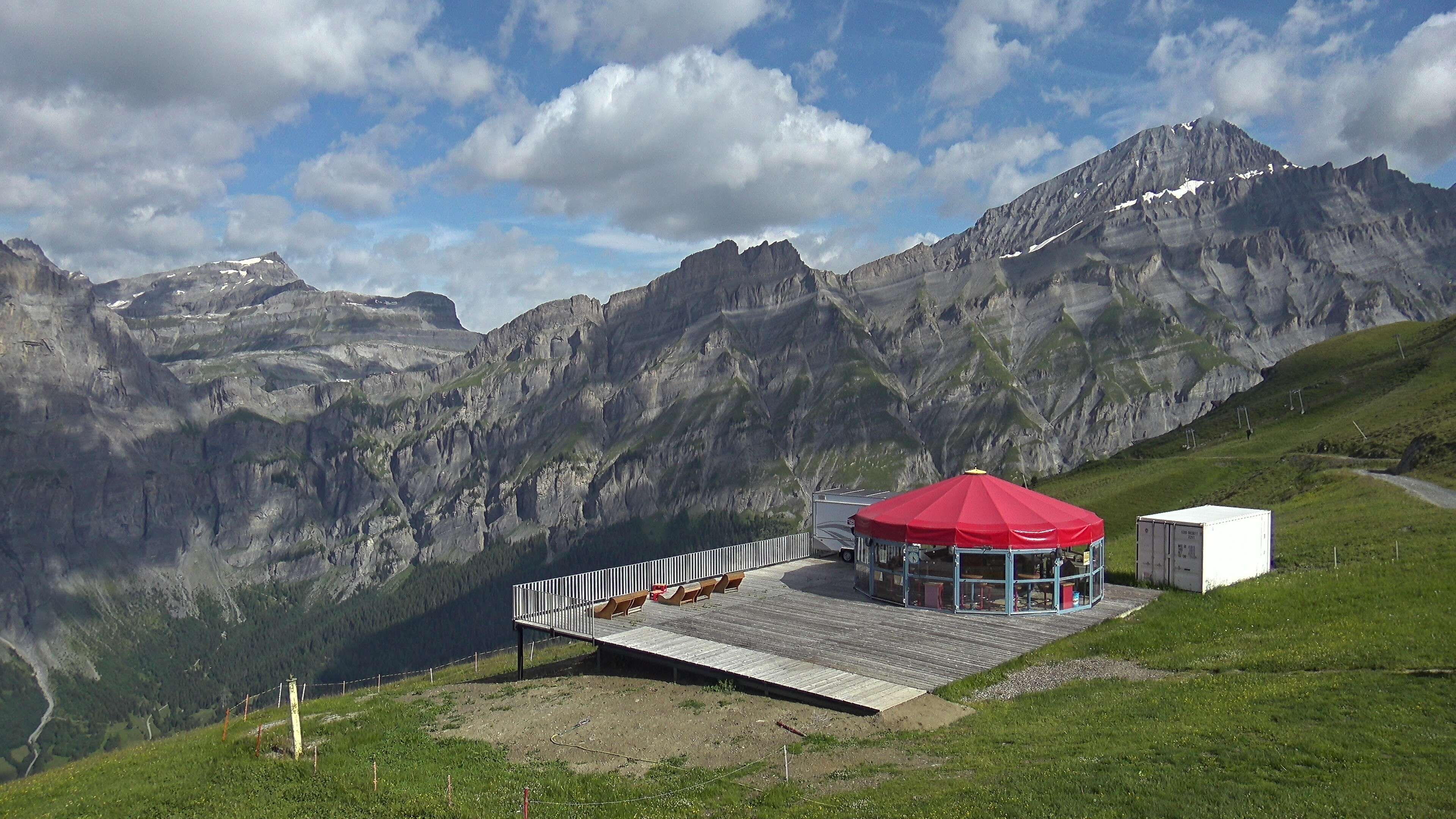 Leukerbad: Rinderhütte