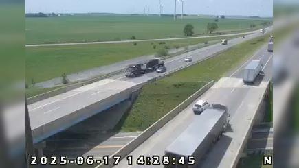 Traffic Cam Round Grove: I-65: 1-065-193-3 US 231 S JCT