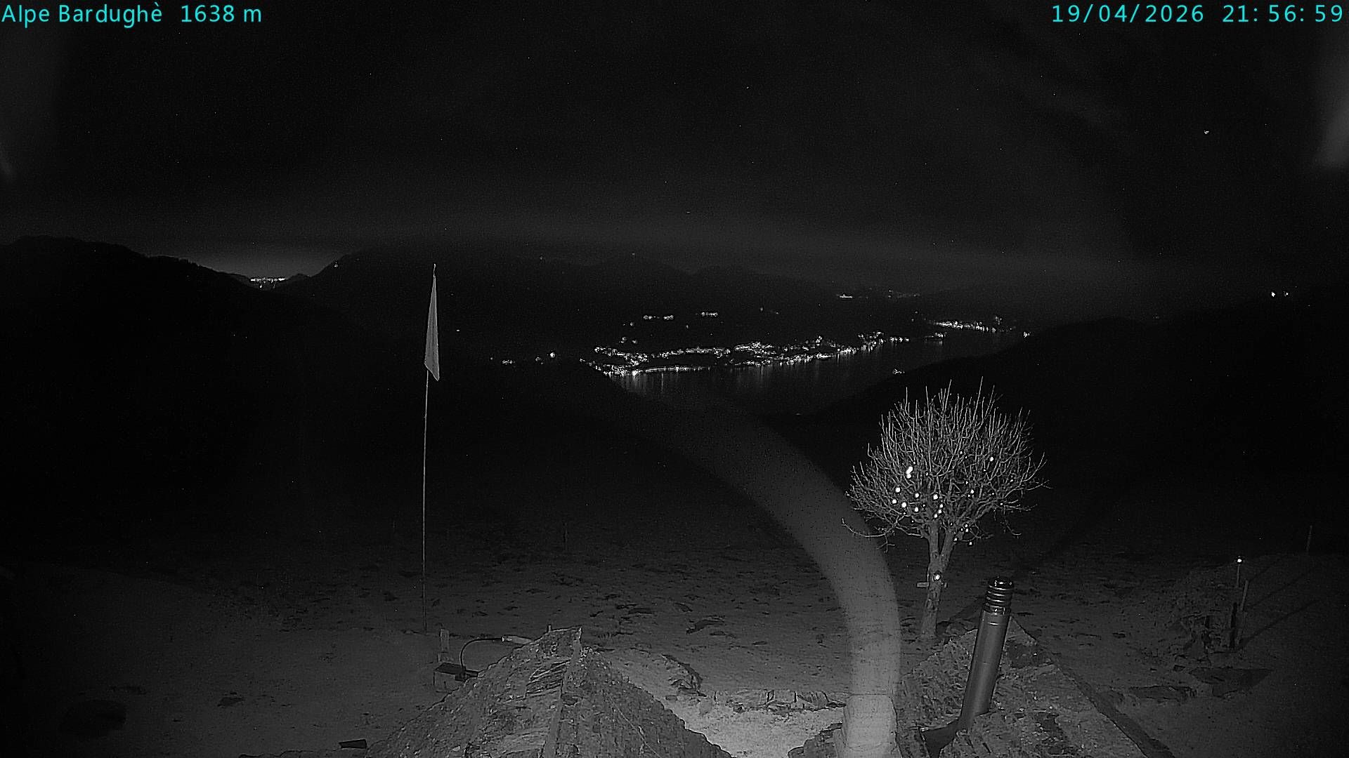 Vogorno: Alpe Bardughè - Gambarogno - Alpe di Neggia - Cannobio - Langensee