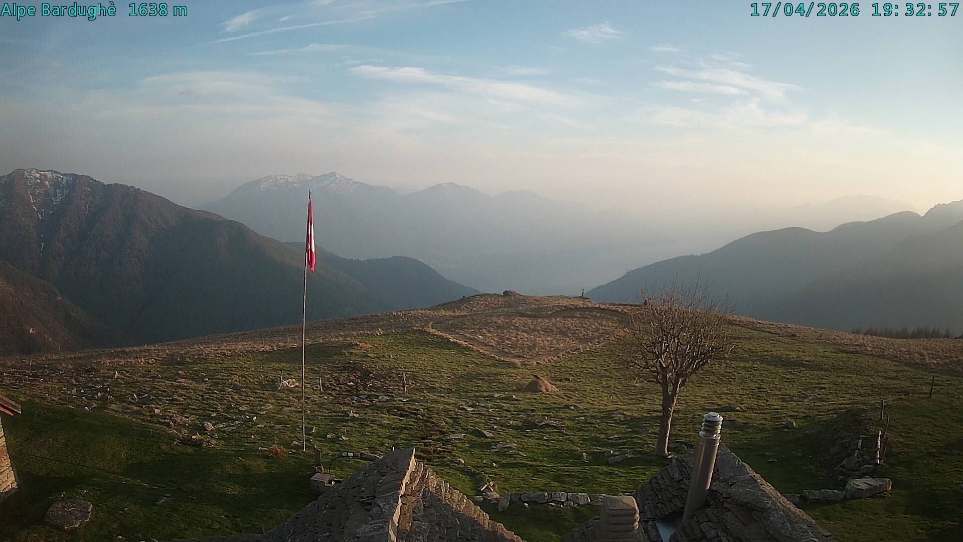 Vogorno: Alpe Bardughè - Gambarogno - Alpe di Neggia - Cannobio - Langensee