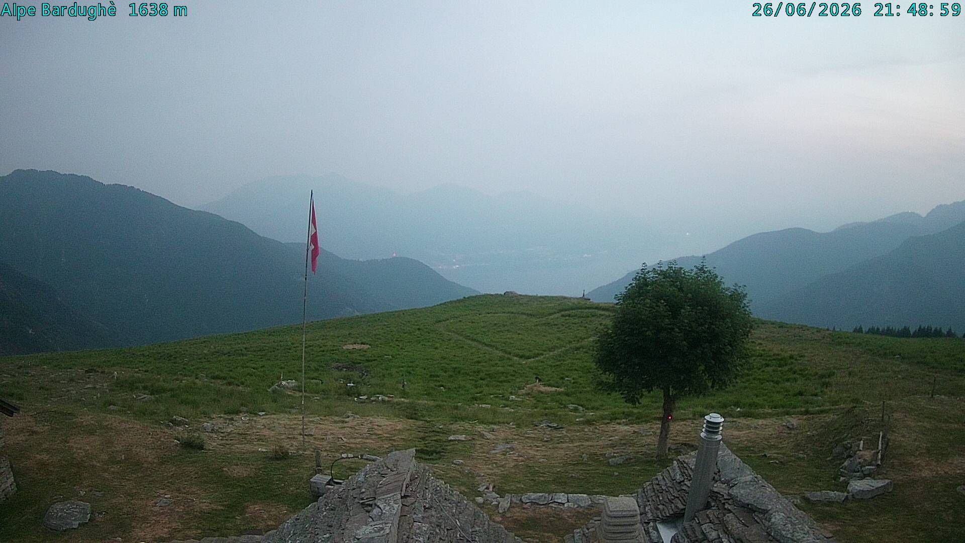 Vogorno: Alpe Bardughè - Gambarogno - Alpe di Neggia - Cannobio - Langensee