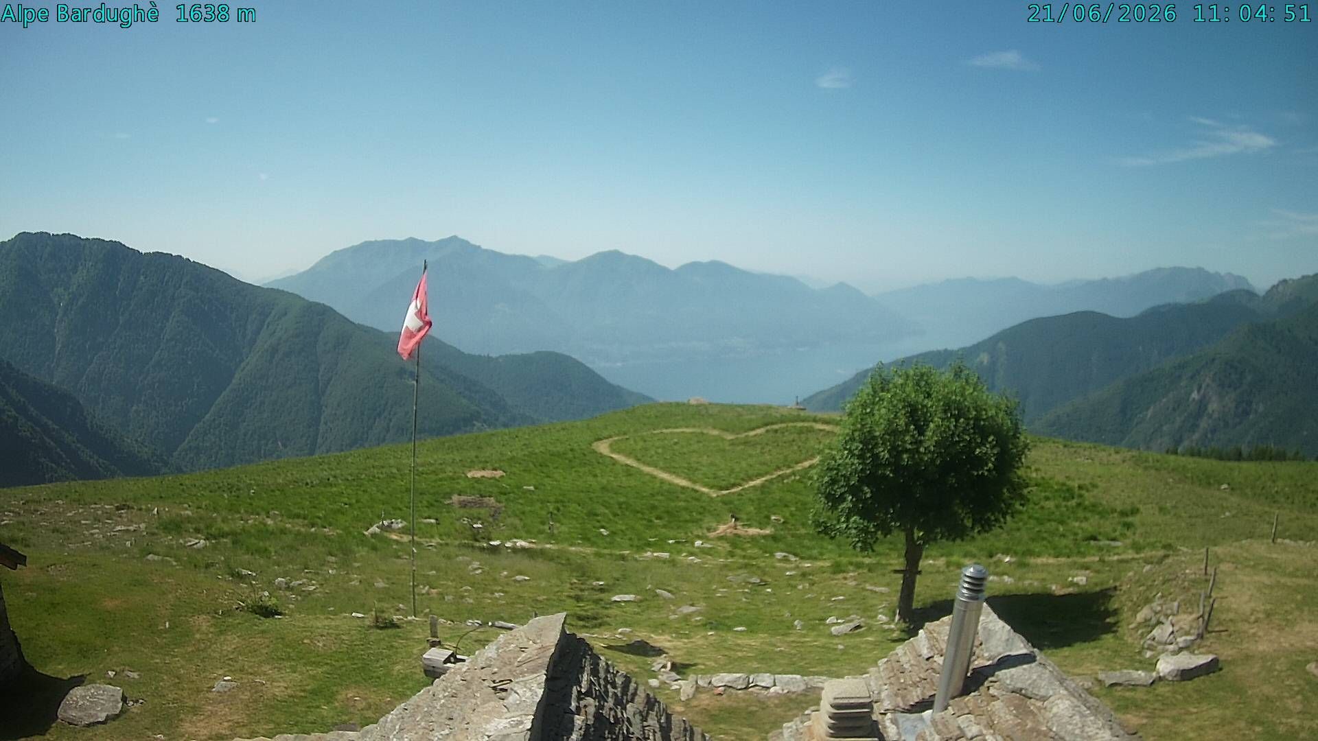 Vogorno: Alpe Bardughè - Gambarogno - Alpe di Neggia - Cannobio - Langensee