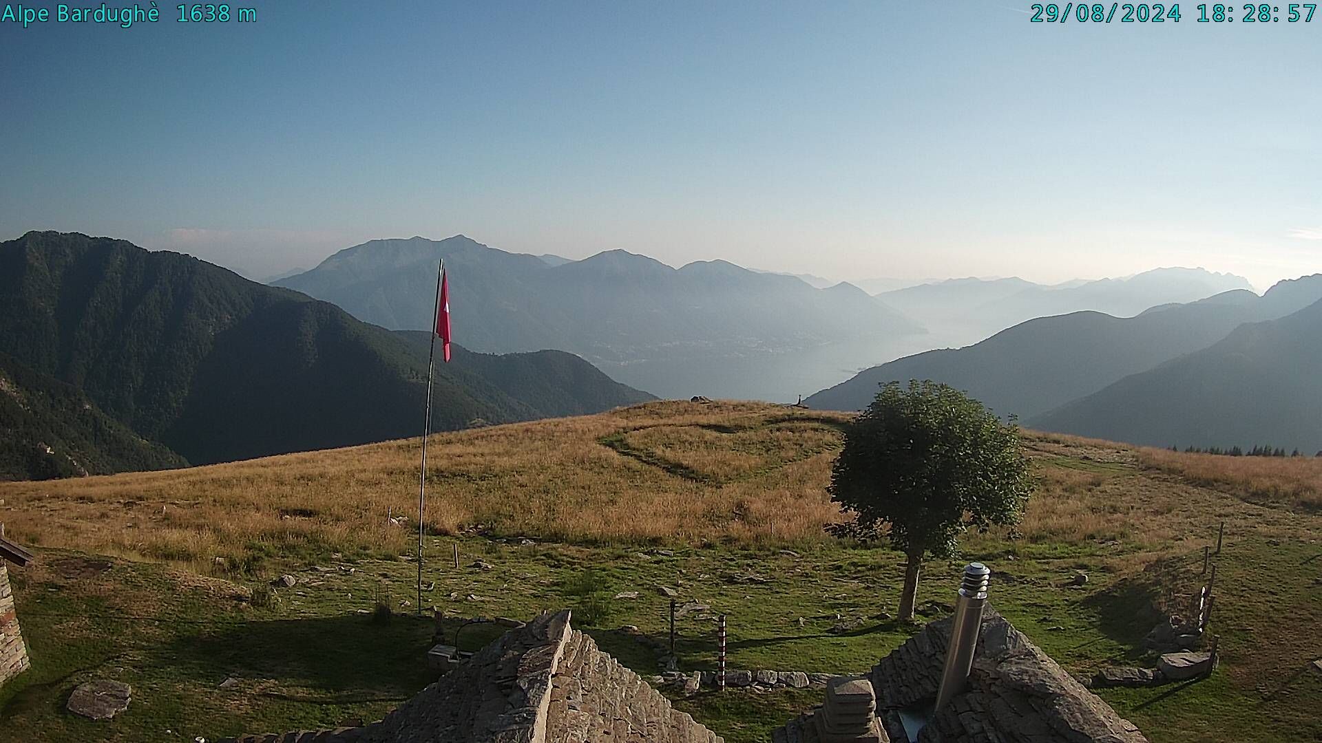 Vogorno: Alpe Bardughè - Gambarogno - Alpe di Neggia - Cannobio - Langensee