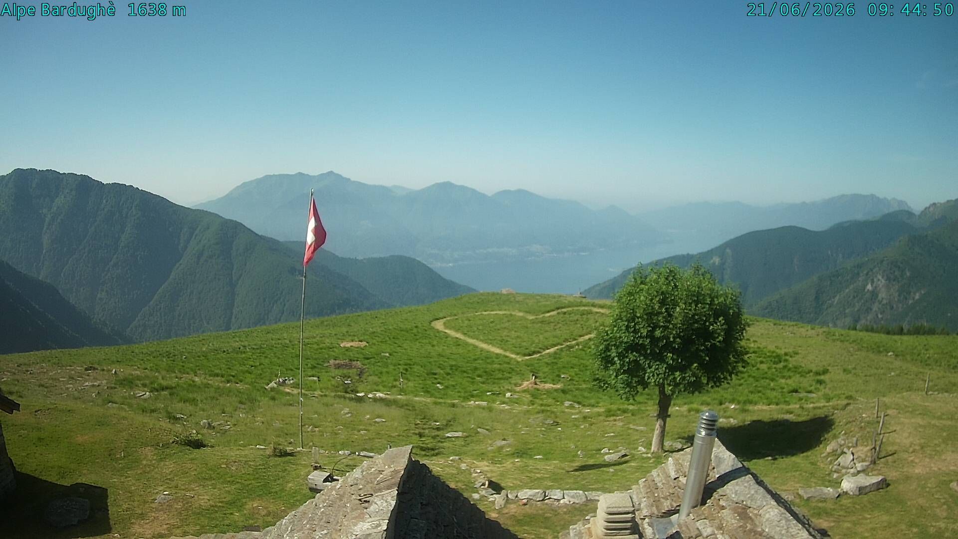 Vogorno: Alpe Bardughè - Gambarogno - Alpe di Neggia - Cannobio - Langensee