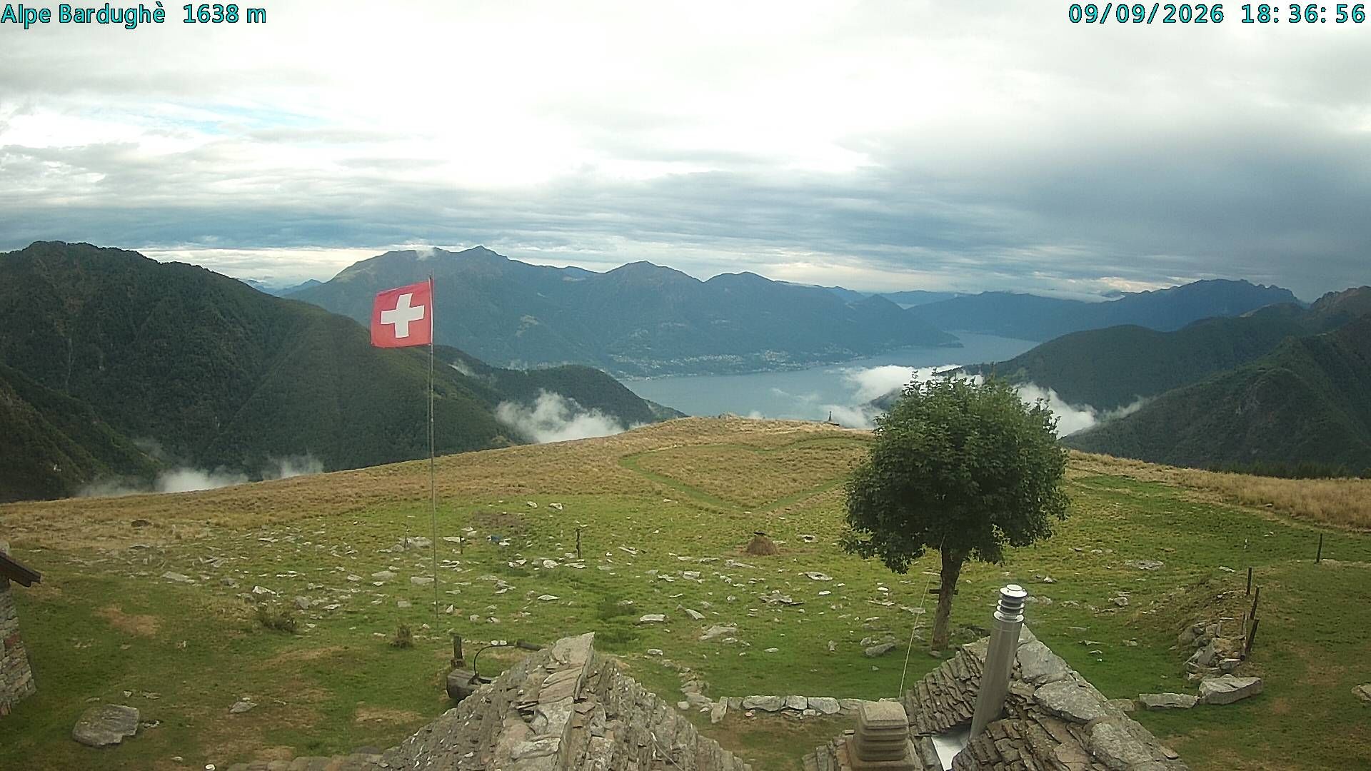 Vogorno: Alpe Bardughè - Gambarogno - Alpe di Neggia - Cannobio - Langensee