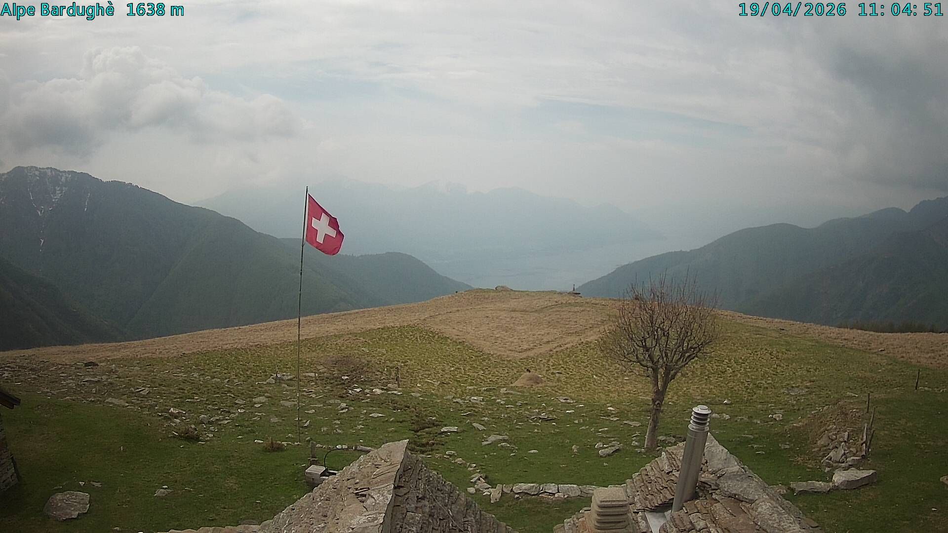 Vogorno: Alpe Bardughè - Gambarogno - Alpe di Neggia - Cannobio - Langensee
