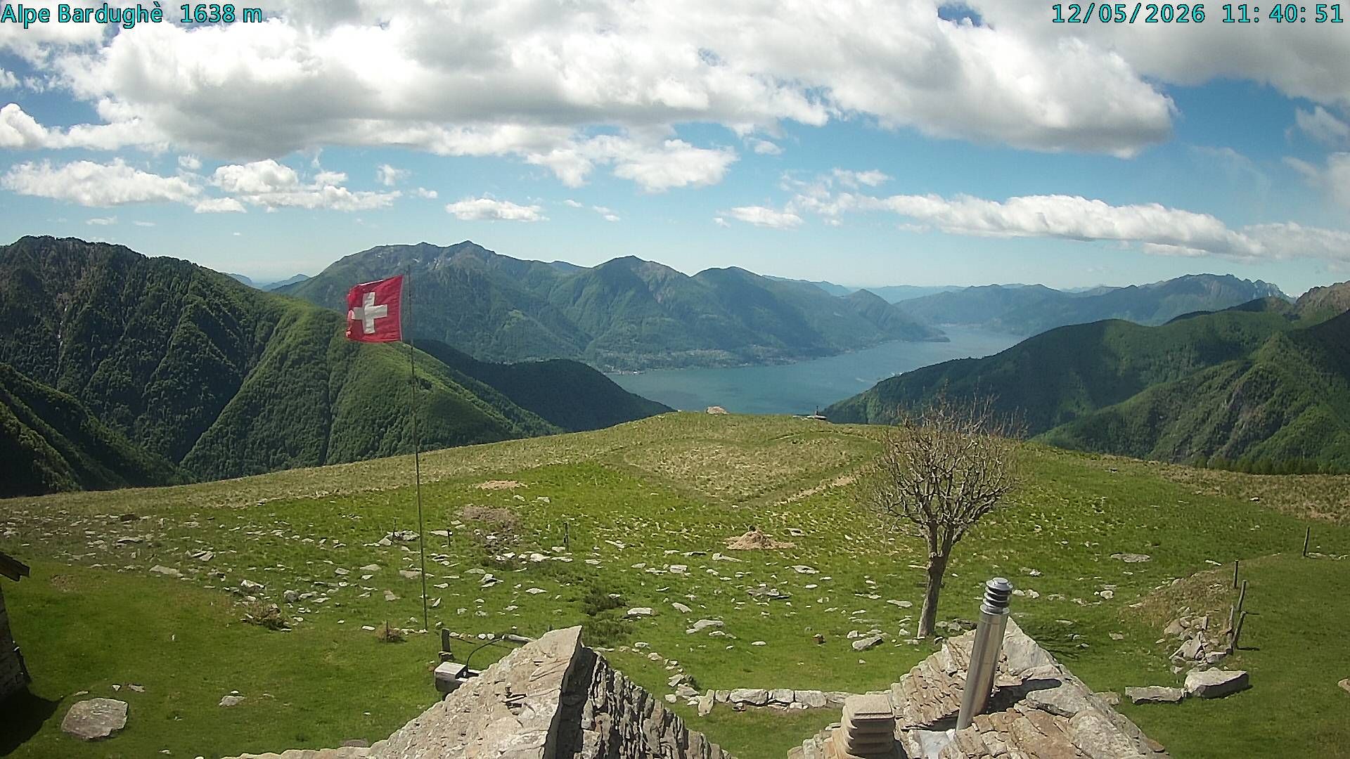 Vogorno: Alpe Bardughè - Gambarogno - Alpe di Neggia - Cannobio - Langensee