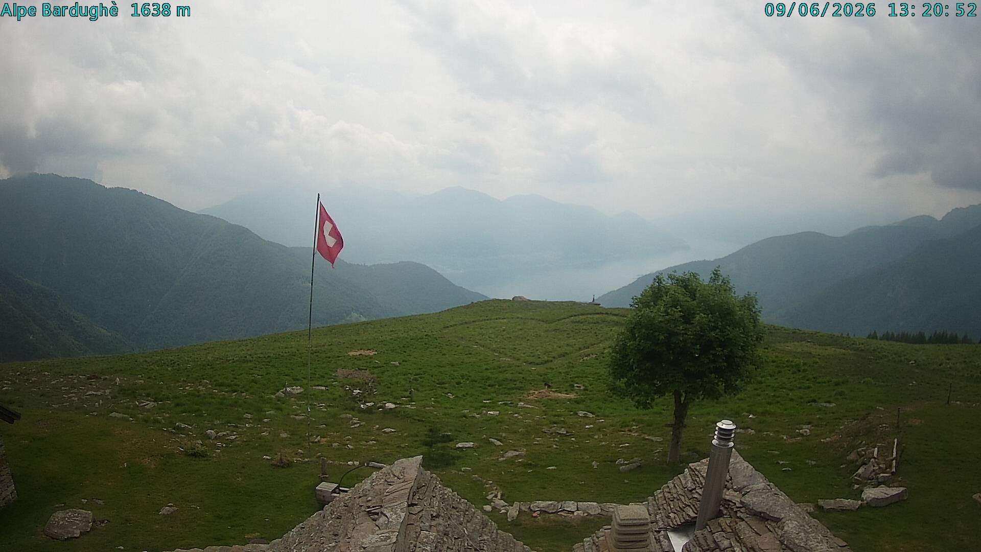 Vogorno: Alpe Bardughè - Gambarogno - Alpe di Neggia - Cannobio - Langensee