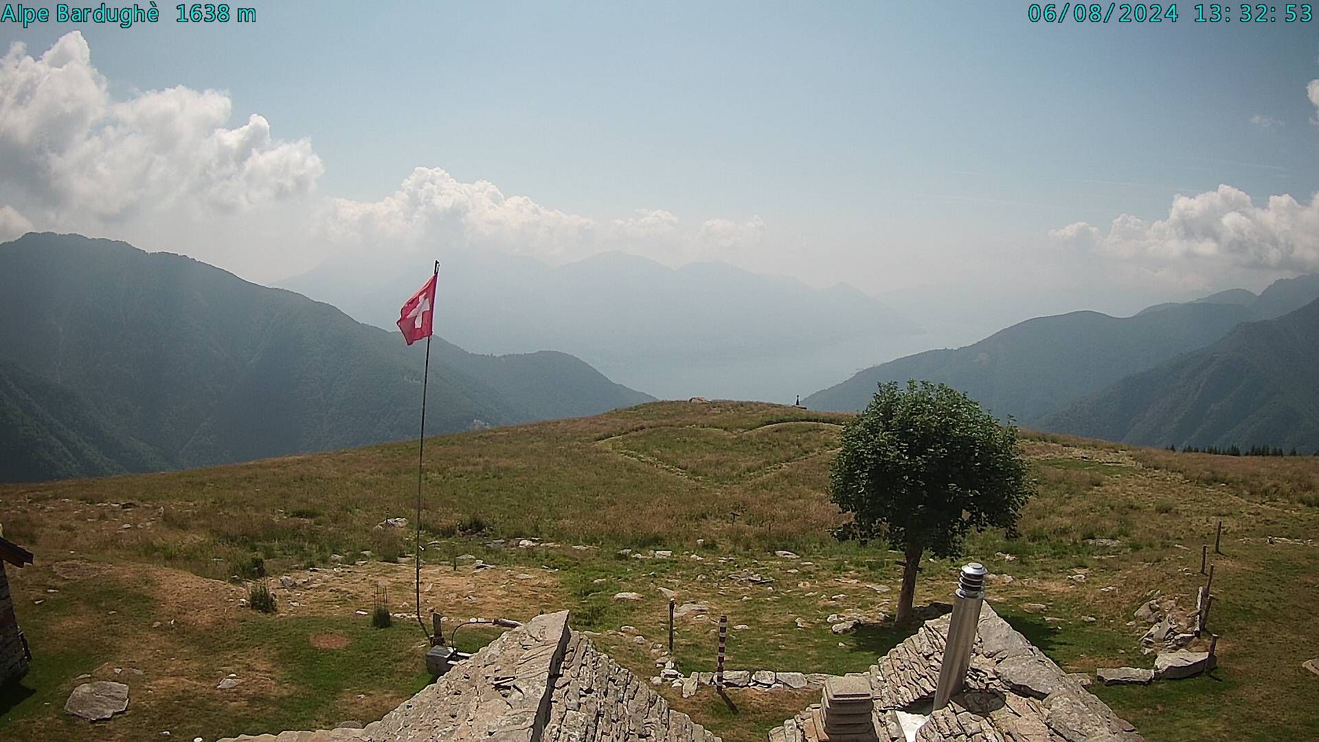 Vogorno: Alpe Bardughè - Gambarogno - Alpe di Neggia - Cannobio - Langensee