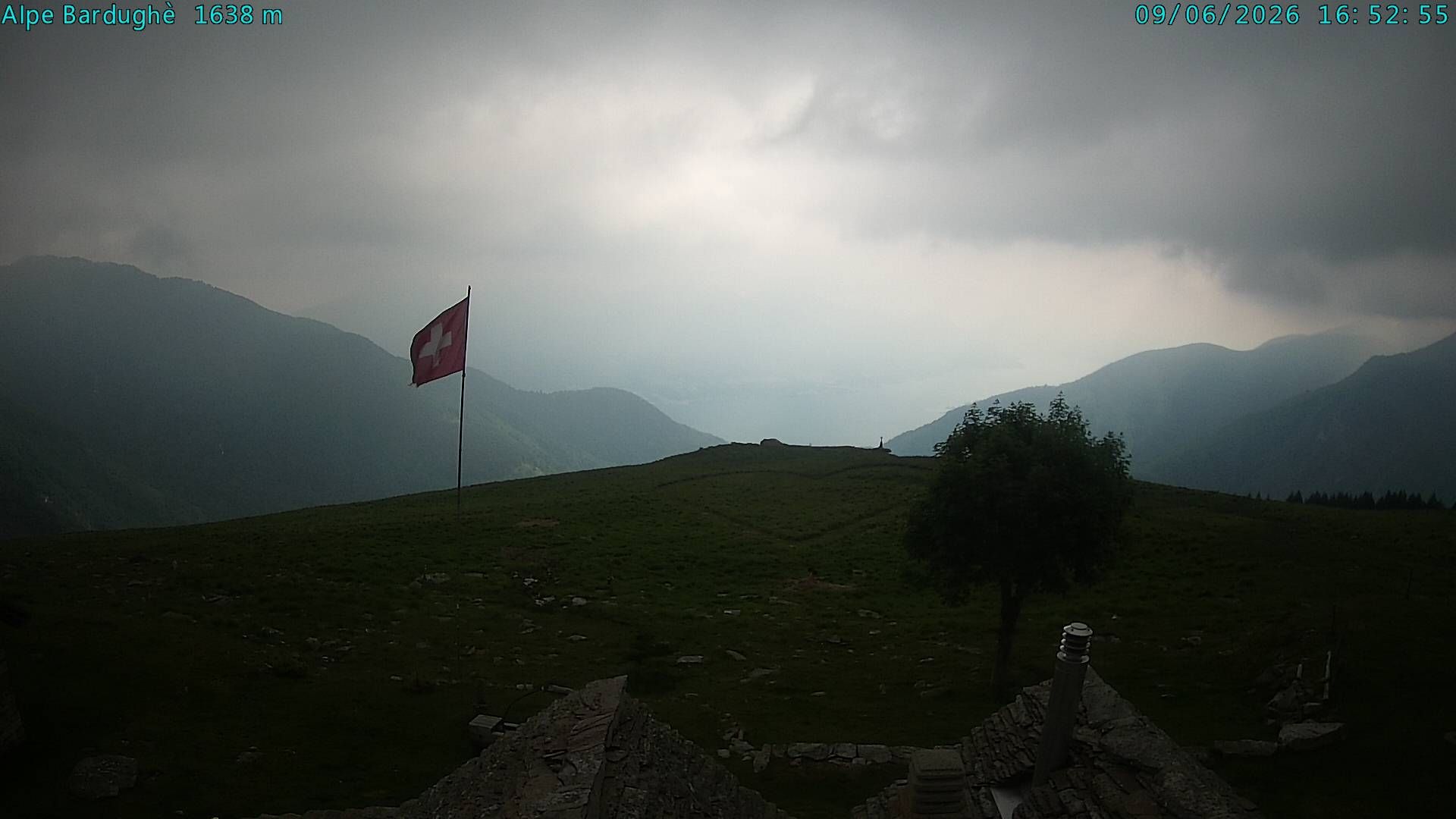 Vogorno: Alpe Bardughè - Gambarogno - Alpe di Neggia - Cannobio - Langensee