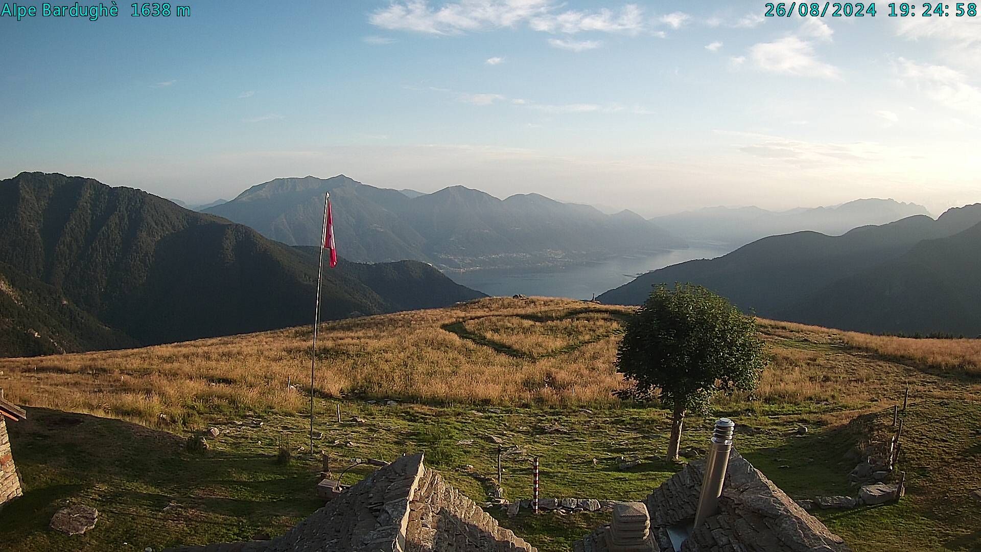 Vogorno: Alpe Bardughè - Gambarogno - Alpe di Neggia - Cannobio - Langensee