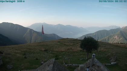 Vogorno: Alpe Bardughè - Gambarogno - Alpe di Neggia - Cannobio - Langensee