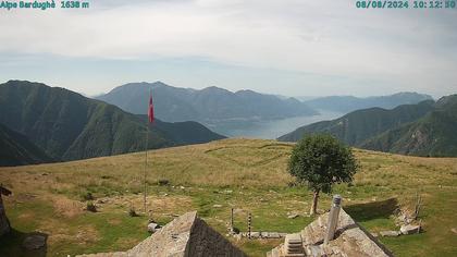 Vogorno: Alpe Bardughè - Gambarogno - Alpe di Neggia - Cannobio - Langensee