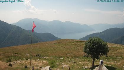 Vogorno: Alpe Bardughè - Gambarogno - Alpe di Neggia - Cannobio - Langensee