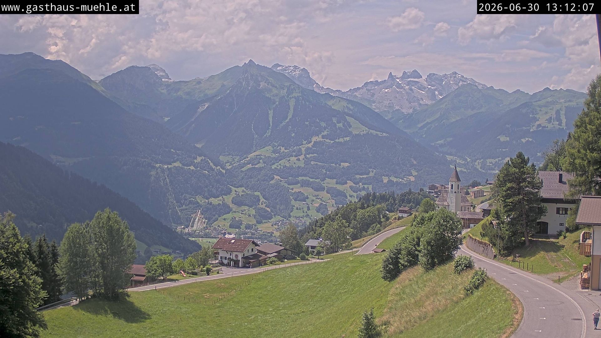 Traffic Cam Innerberg: Gasthaus Mühle - Schruns