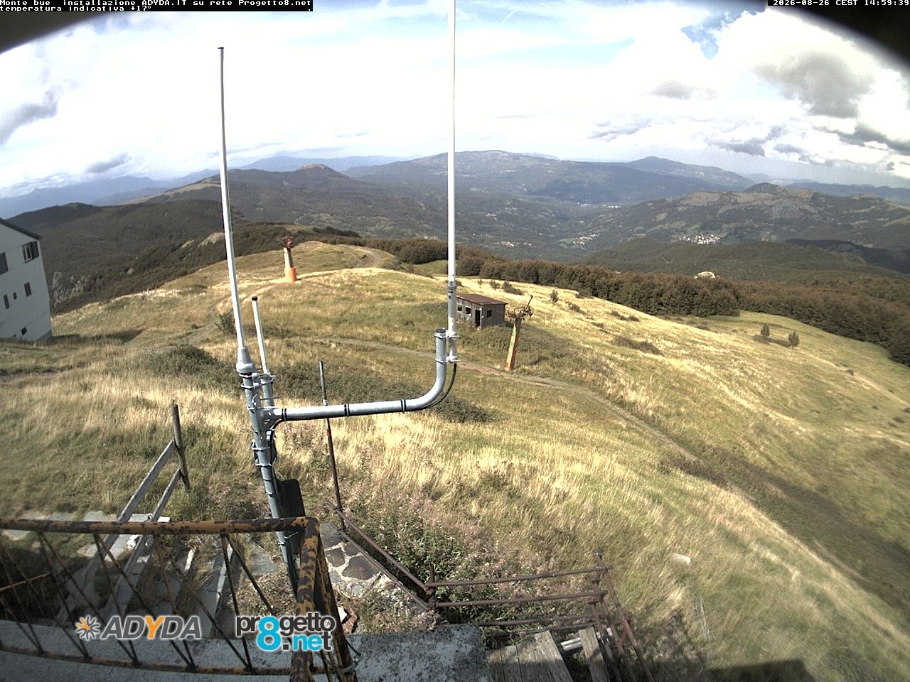 Traffic Cam Santo Stefano d'Aveto: Monte Bue