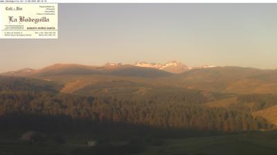 Hoyos del Espino: Glimpses of Sierra De Gredos