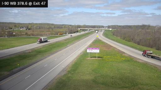 Traffic Cam Fort Hill › West: I-90 at Interchange 47 (Leroy)