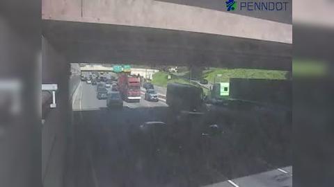 Traffic Cam Philadelphia: I-676 @ N 22ND ST EXIT