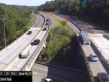 Traffic Cam Kennedy Township: I-79 @ MM 61.1 (CLEVER RD)
