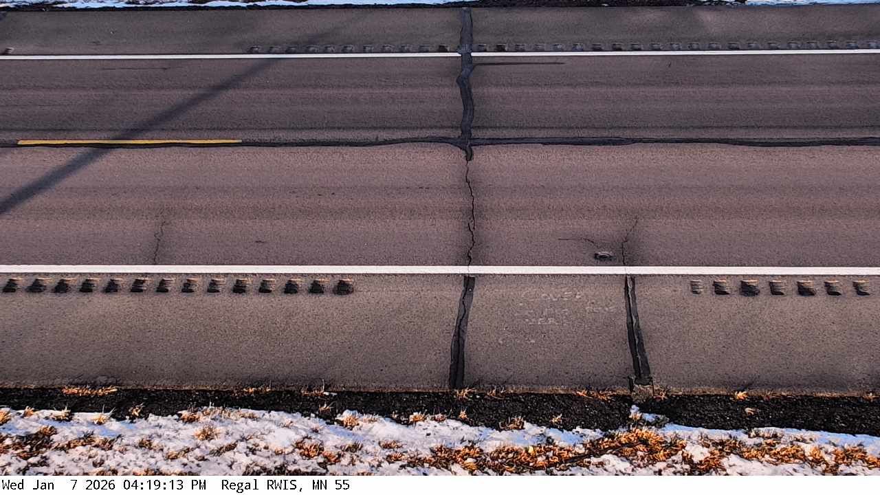 Traffic Cam Georgeville: MN 55: T.H.55 (Regal - 98): T.H.55 (Regal - 98) View