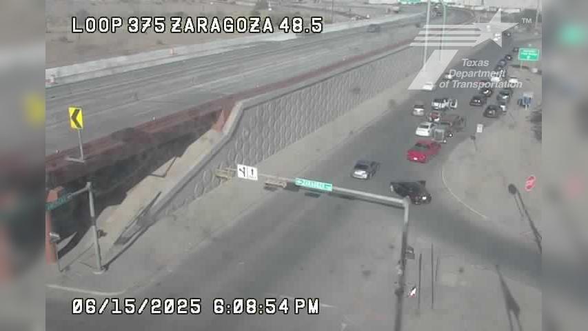 Traffic Cam El Paso › West: LP-375 @ Zaragoza